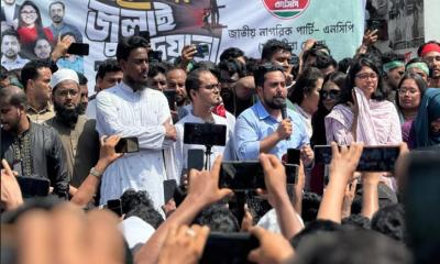 “ক্ষমতার ভাগবাটোয়ারার লোভ দেখিয়ে গণঅভ্যুত্থানের শক্তিকে কেনা যাবে না” সাতক্ষীরায় নাহিদ ইসলাম