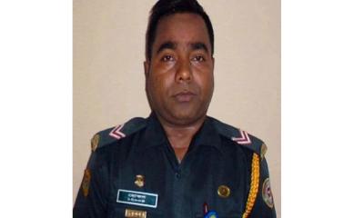 কিশোরগঞ্জ জেলা কারাগারে সহকারী প্রধান কারারক্ষীকে হাতুড়ি দিয়ে পিটিয়ে আহত