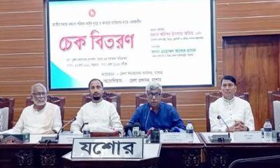 জ্বালানি তেলে প্রতিদিন ১৬৭ কোটি টাকা ভর্তুকি দিচ্ছে সরকার: প্রতিমন্ত্রী