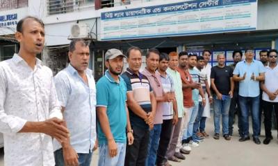 সিরাজগঞ্জে জেলা স্বেচ্ছাসেবক দলের মতবিনিময় সভায় যোগ দিতে উল্লাপাড়া উপজেলা স্বেচ্ছাসেবক দলের যাত্রা