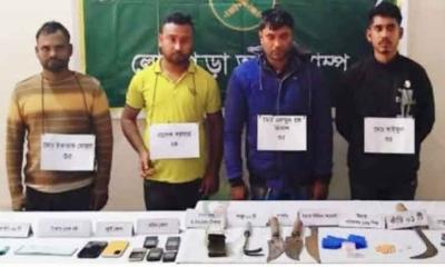 নড়াইলে যৌথবাহিনীর অভিযানে অস্ত্র মাদকসহ আটক- ৪