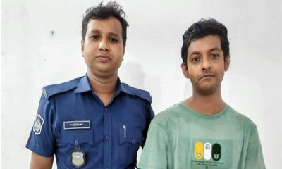 আশুলিয়ায় শীর্ষ সন্ত্রাসী, ছাত্র জনতা হত্যা মামলাসহ একাধিক মামলার আসামি শরিফ মোল্লা গ্রেফতার
