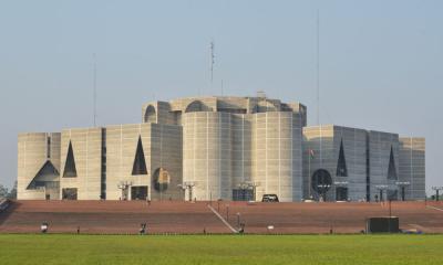 সংসদ উপনেতা ও স্পিকার পদে ৮, ডেপুটি স্পিকারে ৪ নাম আলোচনায়