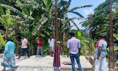 আমতলীতে সেফটি ট্যাংকের সেন্টারিং খুলতে গিয়ে দুই শ্রমিকের মৃত্যু