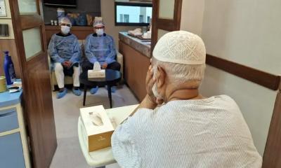 জামায়াত আমিরকে হাসপাতালে দেখতে গেলেন নিরাপত্তা উপদেষ্টা