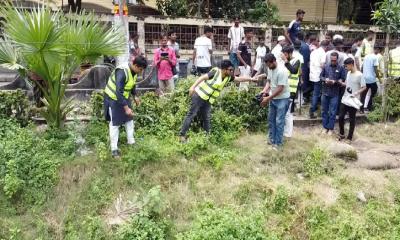 সিরাজগঞ্জে পদ্মপুকুর পরিচ্ছন্ন ও সৌন্দর্য্য বর্ধন কর্মসূচি শুরু
