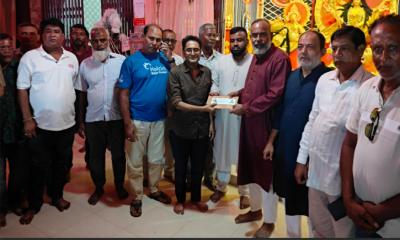 ঈশ্বরদীতে পূজা মণ্ডপ পরিদর্শন  করলেন বিএনপি নেতারা
