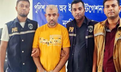 নরসিংদীতে উপজেলা চেয়ারম্যান  হত্যা মামলার আসামি দুবাই থেকে গ্রেপ্তার