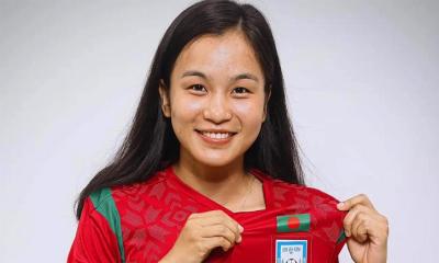 ঋতুপর্ণাকে বাড়ি উপহার দেবে বিসিবি