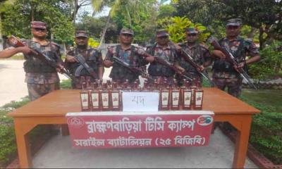 সীমান্তে কঠোর নজরদারি বিজিবির অভিযানে ৪২ লাখ টাকার পণ্য জব্দ