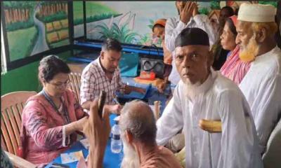 মা দিবসে  ফ্রি  চিকিৎসাসেবা পেলেন তিন হাজার মানুষ