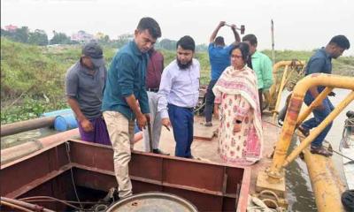 ময়মনসিংহে  ব্রহ্মপুত্রে অবৈধ বালু উত্তোলন বন্ধে অভিযান ‎