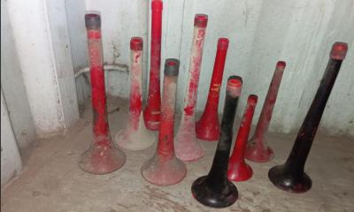 ঢেউ‍‍`র ৭ দফা দাবির প্রেক্ষাপটে হাইড্রোলিক হর্নের বিরুদ্ধে পুলিশের অভিযান
