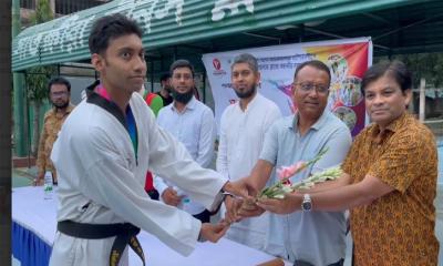 তায়কোয়ানডোয় ৩ স্বর্ণ ও ১ রৌপ্য, সাতক্ষীরার পদকজয়ীদের সংবর্ধনা