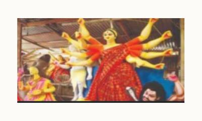 নবীনগরে দুর্গা পূজামণ্ডপ  পরিদর্শন করলেন পুলিশ সুপার