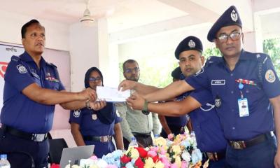 সততা ও নিষ্ঠার মাধ্যমেই জনগণের আস্থা অর্জন সম্ভব” পুলিশ সুপার পিরোজপুর
