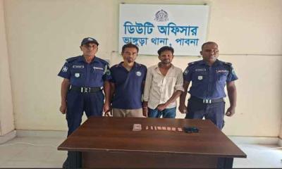 ভাঙ্গুড়ায় মাদকদ্রব্য ও অর্থ সহ ২ জন ‘ব্যবসায়ী  আটক