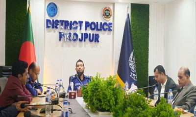 পিরোজপুরে নবাগত পুলিশ সুপারের সঙ্গে সাংবাদিকদের মতবিনিময়