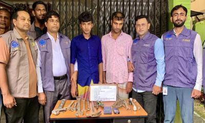 ‘সিরাজগঞ্জ থেকে ডাকাতির পরিকল্পনা’ রাজশাহীতে হিমাগারে ডাকাতির ঘটনায় দুইজন গ্রেপ্তার