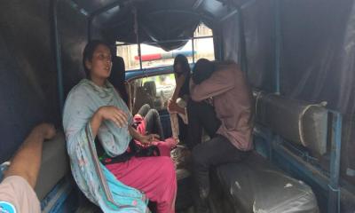 টর্চার সেল থেকে মিলল একাধিক ভুক্তভোগীর র-ক্ত-মা-খা জামা, আটক ৪
