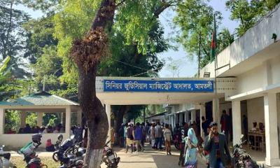 মিথ্যা মামলা দায়েরের অভিযোগে বাদীকে দুই দিনের কারাদণ্ড