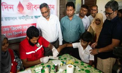 রাজশাহীতে ফ্রি মেডিকেল ক্যাম্পও স্বেচ্ছায় রক্তদান