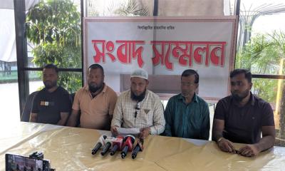 অপপ্রচারের বিরুদ্ধে সংবাদ সম্মেলন করলেন ভারপ্রাপ্ত চেয়ারম্যান-মামুন