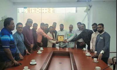 রাসিক প্রশাসকের সাথে বিভিন্ন  সংগঠনের প্রতিনিধিদের সৌজন্য সাক্ষাৎ