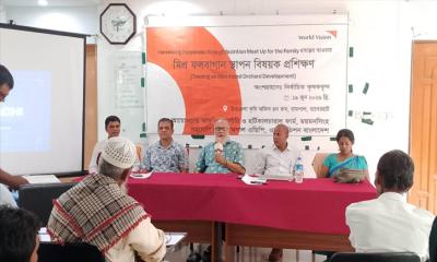 রামপালে পুষ্টি মিলনমেলার আওতায় দিনব্যাপী ফলবাগান প্রশিক্ষণ