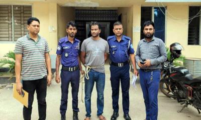 সোনারগাঁয়ে বিদেশি রিভলবারসহ যুবক গ্রেপ্তার