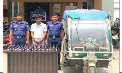 পত্নীতলায় নিষিদ্ধ সিরাপসহ মাদক  আটক