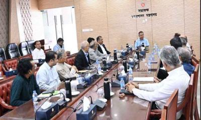 বিএনপি সরকার গণমাধ্যমের স্বাধীনতায় বিশ্বাসী: প্রধানমন্ত্রী