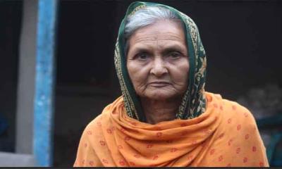 ৬২ বছরের ছাবেদান খাতুন: স্বামী-সন্তান থাকা সত্ত্বেও ভাত-কাপড় থেকে বঞ্চিত এক অসহায় জননী