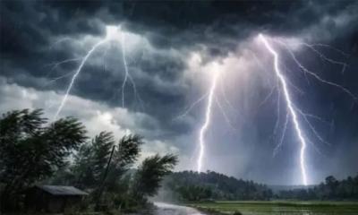পাবনায় বজ্রপাতে একই গ্রামের  ৬ জনের মৃত্যু