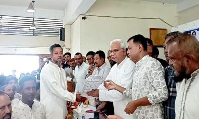 ঘোড়াঘাটে জামায়াত নেতাসহ বিএনপিতে যোগ দিলেন ৩ ইউপি সদস্য
