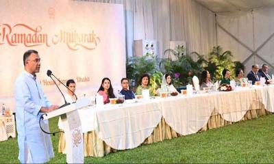 দুর্নীতির বিরুদ্ধে কঠোর পদক্ষেপ নেব, দলীয় পরিচয় দেখব না: প্রধানমন্ত্রী