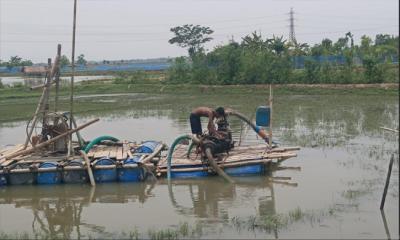 রামপালের অবৈধ বালি উত্তোলন বন্ধ করলো প্রশাসন,বেপরোয়া সুজন মজুমদার