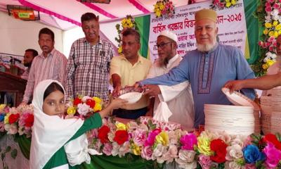 দৌলতপুর আব্দুল বারী চৌধুরী উচ্চ বিদ্যালয়ে পুরস্কার বিতরণ অনুষ্ঠান অনুষ্ঠিত