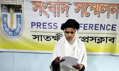 সাতক্ষীরায় ডিবি পুলিশ পরিচয়ে তুলে আনা স্বামীর সন্ধান চান স্ত্রী