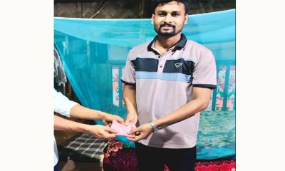 নিজে সাধারণ পরিবারে জন্ম নিয়েও মানব সেবায় অনন্য ফরিদগঞ্জের টিটু হোসেন