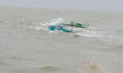 লবণ বোঝাই বলগেট ডুবে বৃদ্ধের মৃত্যু