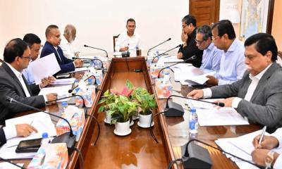 ডেঙ্গুর বিস্তার ঠেকাতে পরিচ্ছন্নতা কার্যক্রম জোরদারের নির্দেশ প্রধানমন্ত্রীর