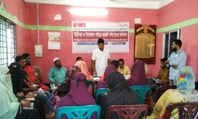 কয়রায় ইউনিয়ন ও উপজেলা পর্যায়ে বাজেট পর্যালোচনা কর্মশালা অনুষ্ঠিত