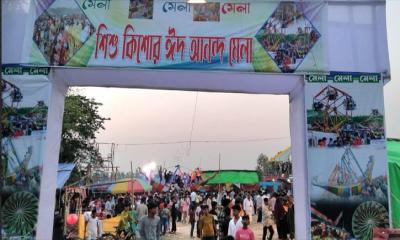 ‎নাঙ্গলকোটে অনুমতি ছাড়াই চলছে অবৈধ মেলা, সংঘাত সংঘর্ষের অভিযোগ   ‎