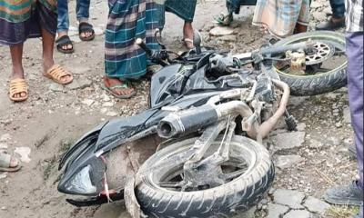 রামুতে বিদেশি পিস্তল ও গুলিসহ ইউপি চেয়ারম্যানের গাড়িচালক গ্রেপ্তার