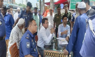 এইচএসসি পরীক্ষার্থীদের যাতায়াত নির্বিঘ্ন করতে ভ্রাম্যমাণ আদালতের অভিযান