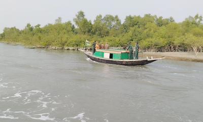 নদীপথে ৬২ ভারতীয় নাগরিককে বাংলাদেশে পুশ ইন