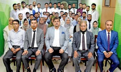 আল-আরাফাহ্ ইসলামী ব্যাংকে বিনিয়োগ ঝুঁকিব্যবস্থাপনা বিষয়ক প্রশিক্ষণ কর্মশালা অনুষ্ঠিত