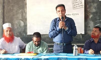কয়রায় উপজেলা মাধ্যমিক শিক্ষা অফিসারের বিদায় সংবর্ধনা