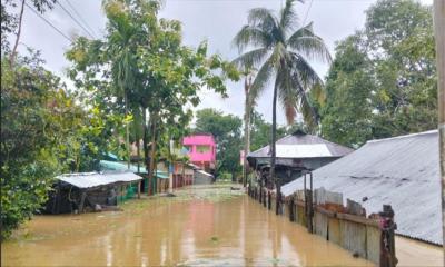 লামায় পাহাড়ে পানিবন্দি ৩০ হাজারও বেশি মানুষ